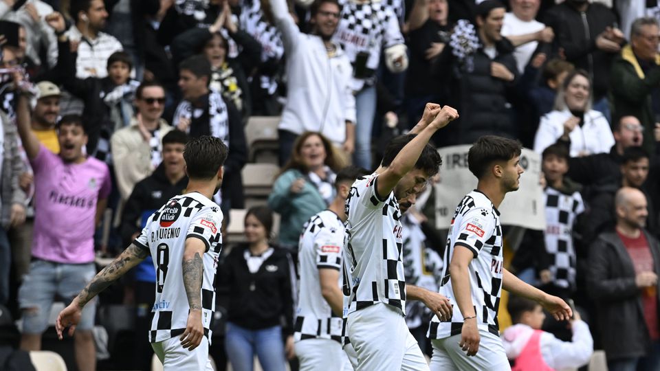 Dramático: golo no Bessa aos 90+11' atira Portimonense para o 'play-off' da Liga