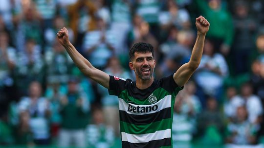 Neto emocionado no adeus: «Sporting está talhado para continuar a ganhar»