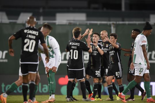 A BOLA em 59 segundos: a despedida do Benfica e más notícias no FC Porto