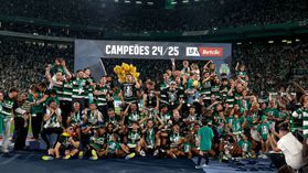 Sporting: plantel recebido de forma especial na Academia (vídeo)