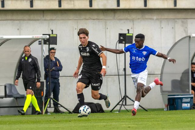Vitória de Guimarães B sobe à Liga  3