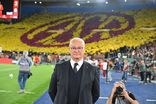 Vídeo arrepiante: Ranieri despede-se dos bancos com tributo da Roma 