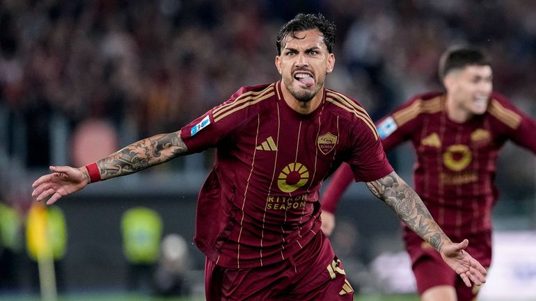 Roma derrota Milan e Conceição acaba expulso