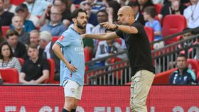 Bernardo Silva aponta falhas no balneário e admite: «Algo tem de mudar»