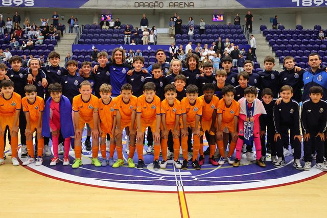 Sub-13 dos dragões sagraram-se campeões distritais (Foto: FC Porto)