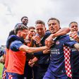 Jogadores do PSV a celebrarem o golo de Luuk de Jong, o segundo no jogo