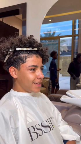 Cristiano Júnior pediu um look igual ao «deste tipo»: quem seria?