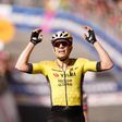Wout van Aert vence finalmente no Giro