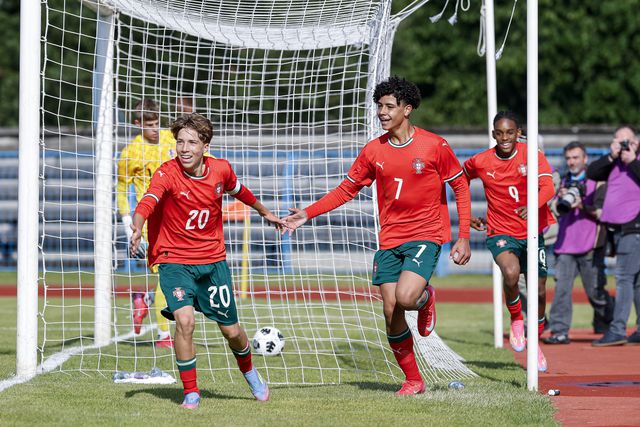 Cristianinho brilha e Portugal conquista torneio Vlatko Markovic