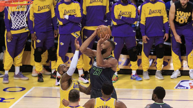 Escândalo: Rudy Gobert expulsa mulher grávida e filho de casa