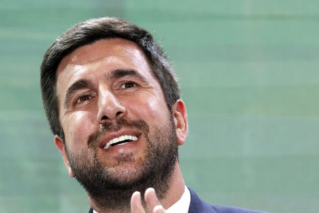 Enrique Riquelme, possível candidato à presidência do Real Madrid (Foto: EPA/Sashenka Gutierrez)