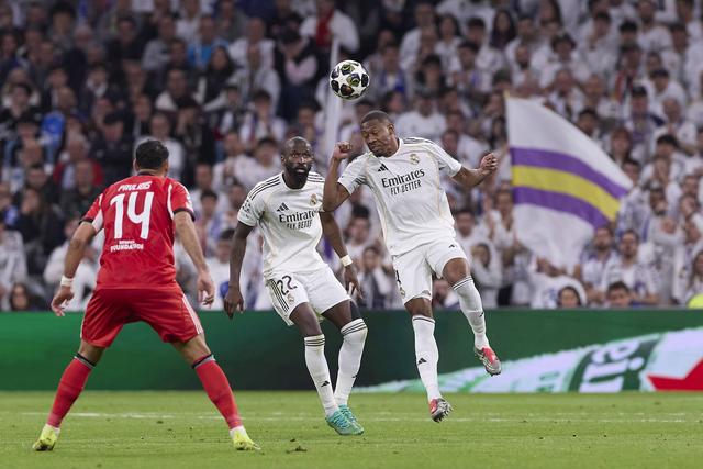 Acabou o suspense: Real Madrid segura patrão da defesa à espera Mourinho