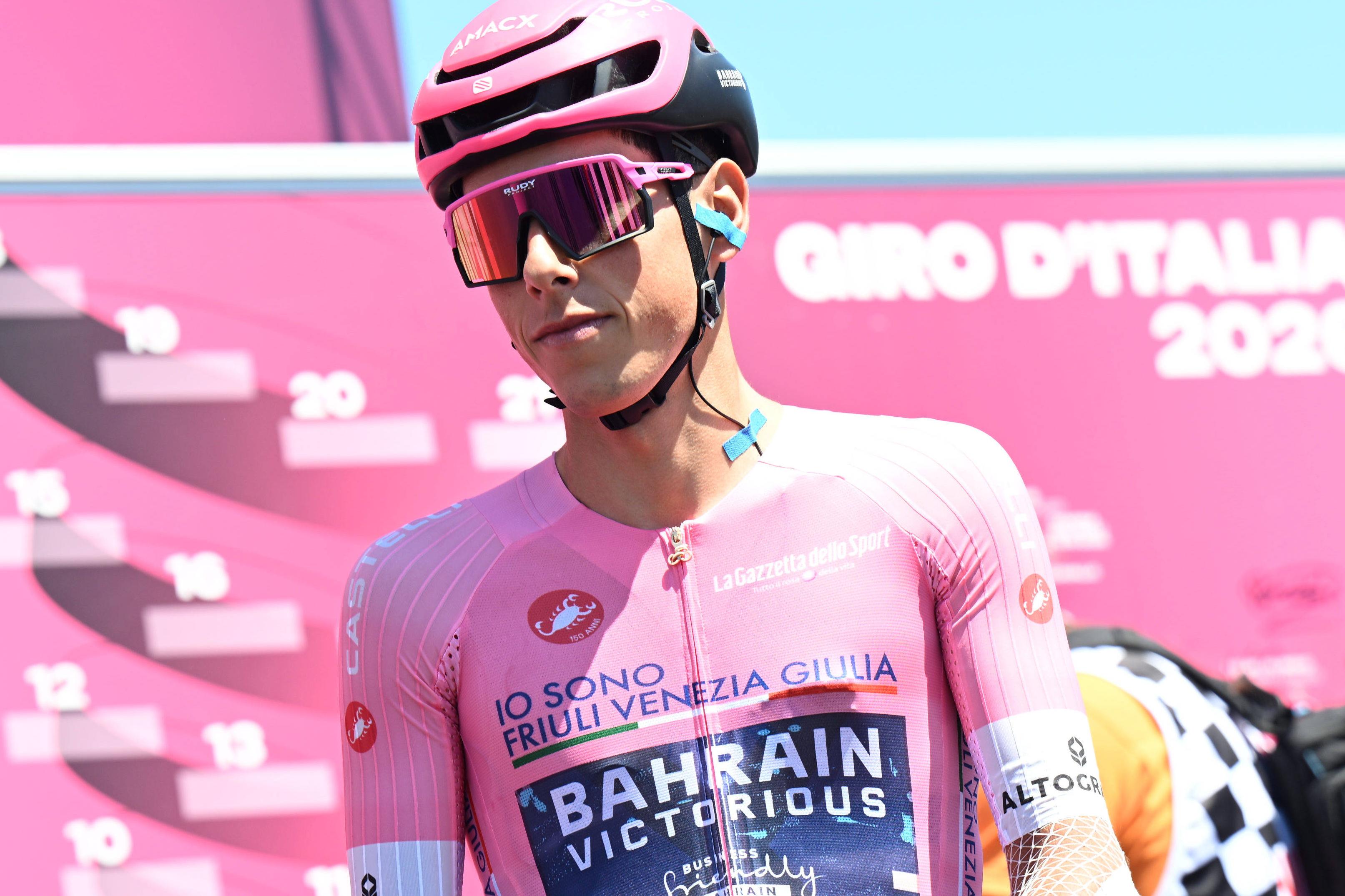 Afonso Eulálio, 24 anos, é líder do Giro há cinco dias. IMAGO