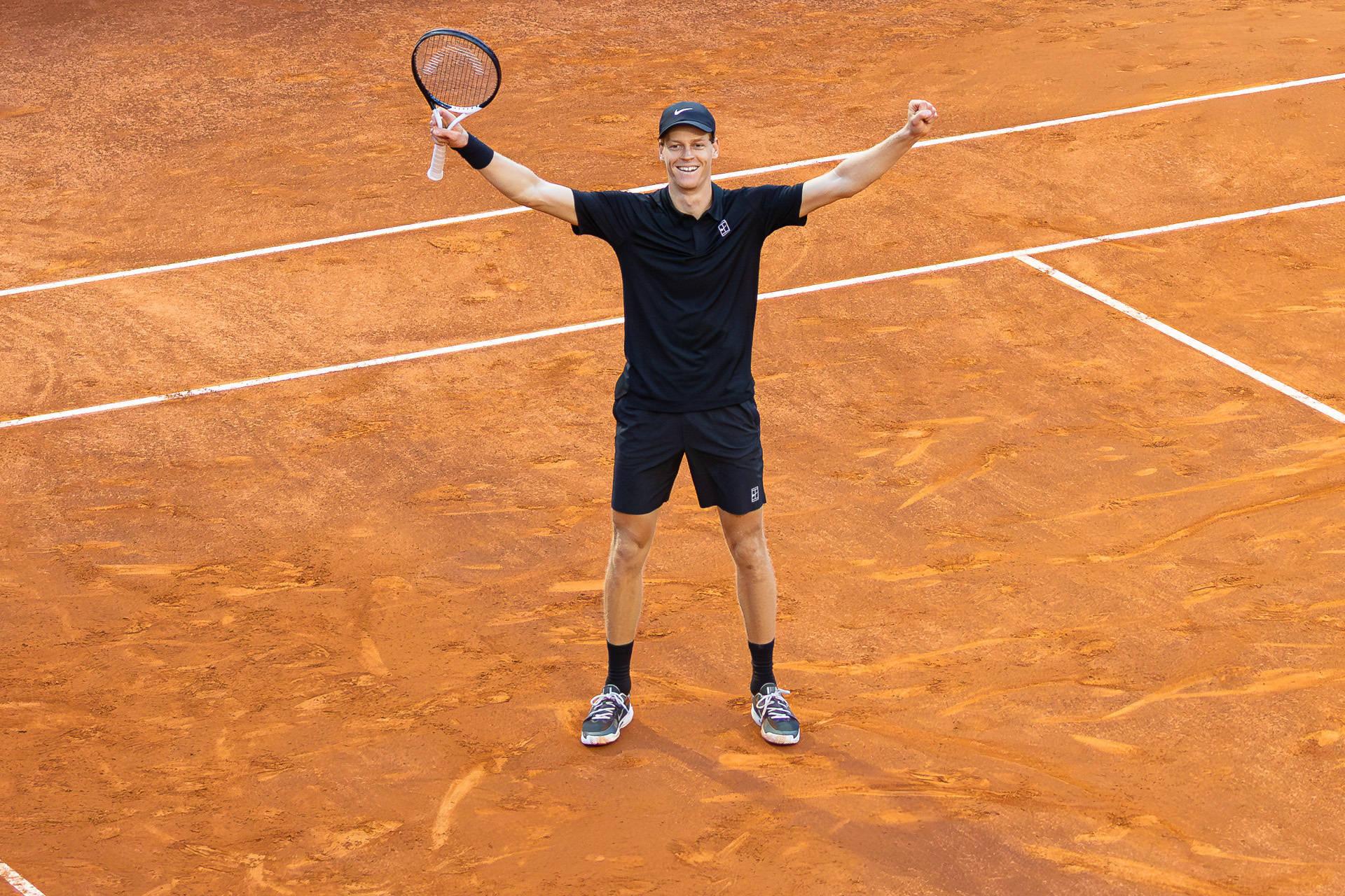 O italiano Jannik Sinner é milionário aos 24 anos. IMAGO