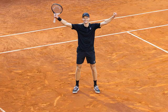 O italiano Jannik Sinner é milionário aos 24 anos. IMAGO