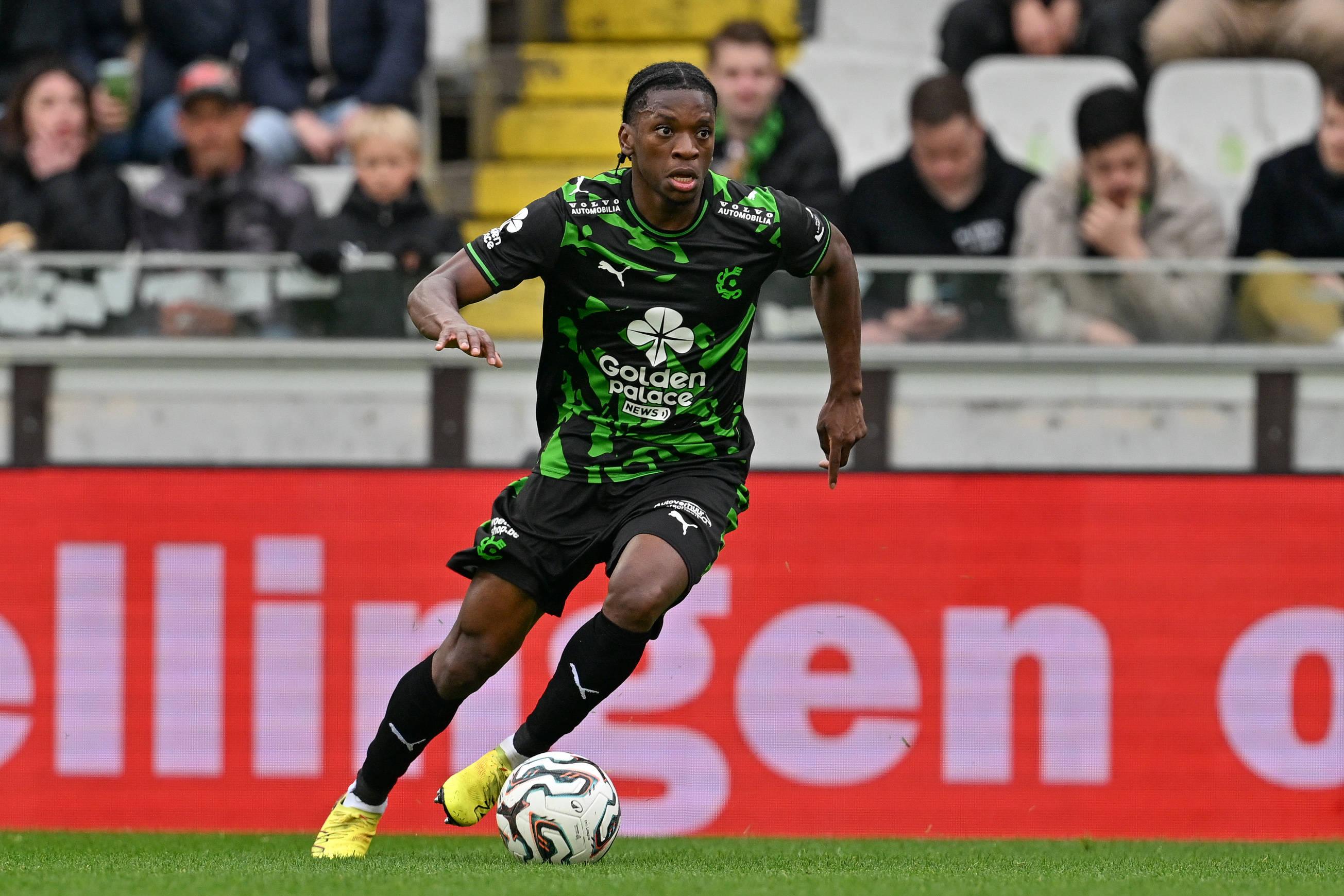 Flávio Nazinho, ala esquerdo de 22 anos do Cercle Brugge