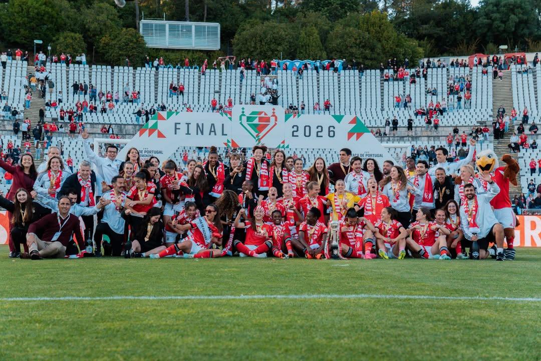 Festa das jogadoras do Benfica