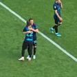 Darmian ovacionado de pé na despedida do Inter