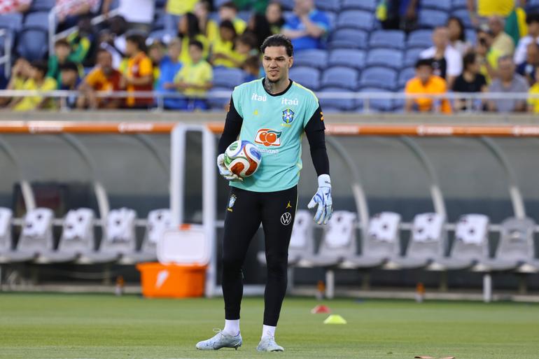 Ederson Moraes, do Fenerbahçe