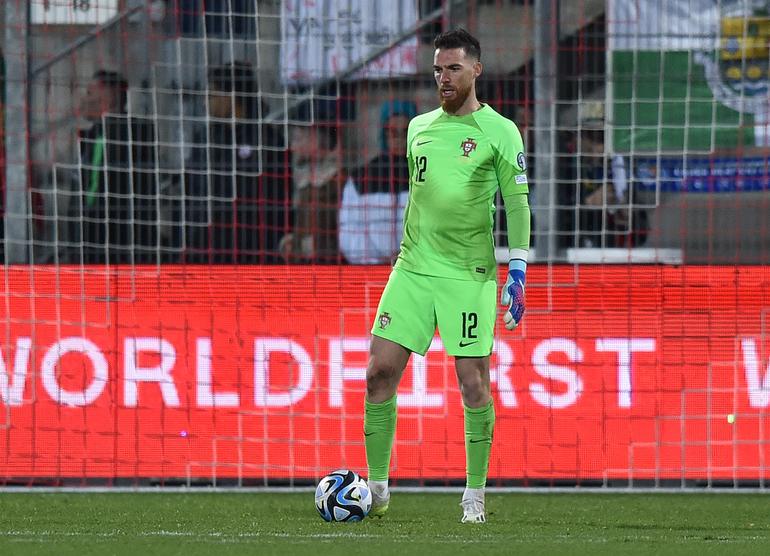 José Sá (Wolverhampton, 4 jogos, 0 golos)
