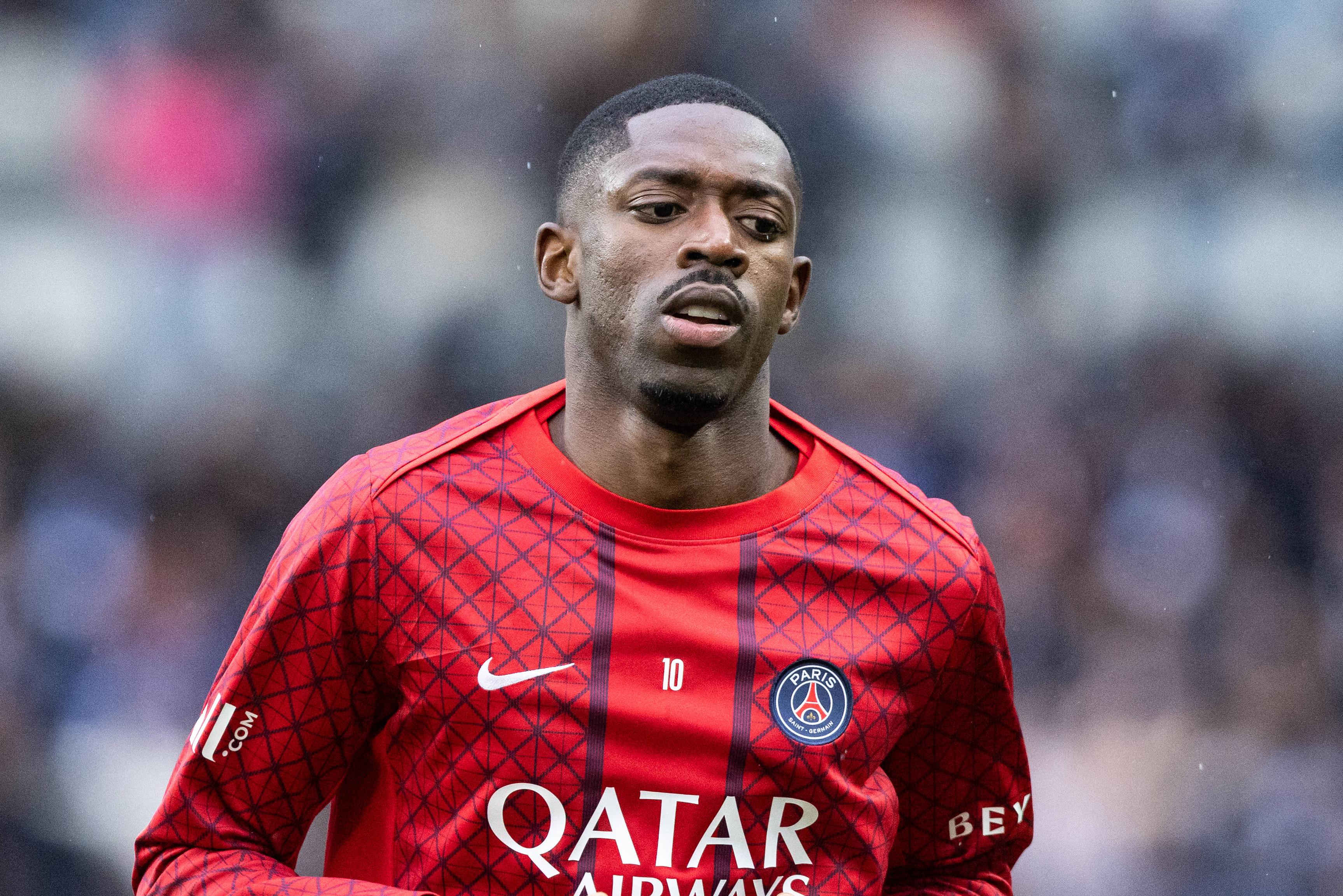 Ousmane Dembélé saiu aos 27' do dérbi de Paris