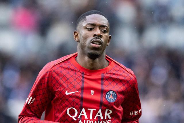 Ousmane Dembélé saiu aos 27' do dérbi de Paris