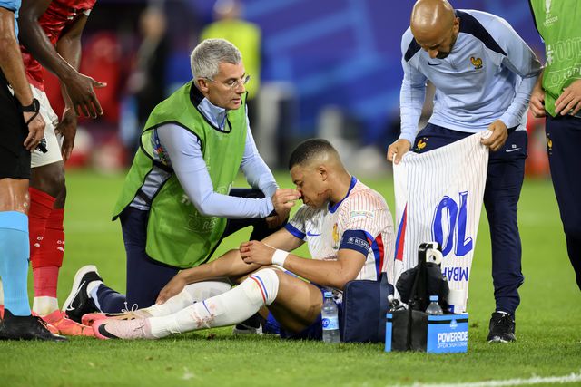 Mbappé poderá regressar frente à Polónia