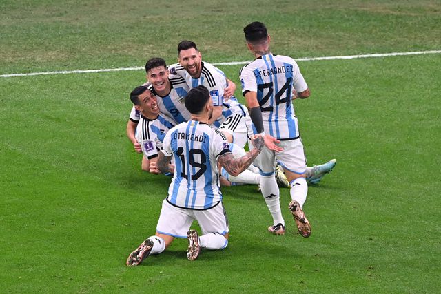 Adeptos argentinos loucos para a estreia na Copa América