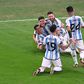 Adeptos argentinos loucos para a estreia na Copa América