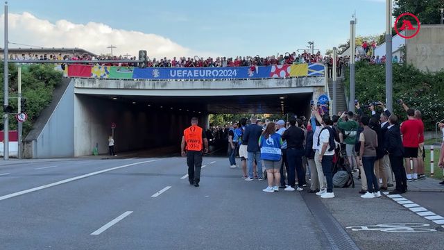 A chegada da Seleção ao estádio de Leipzig