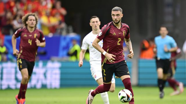 Jornalistas belgas rendidos a Debast: «Vai ter sucesso no Sporting»