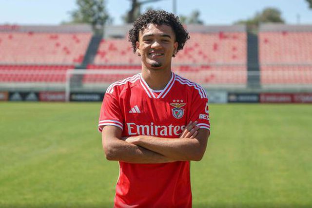 Benfica: Martim Fortes vai rodar