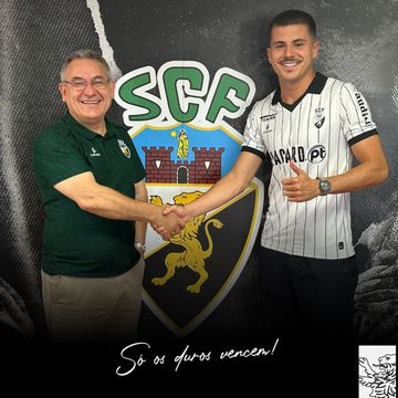 Farense oficializou Marco Moreno