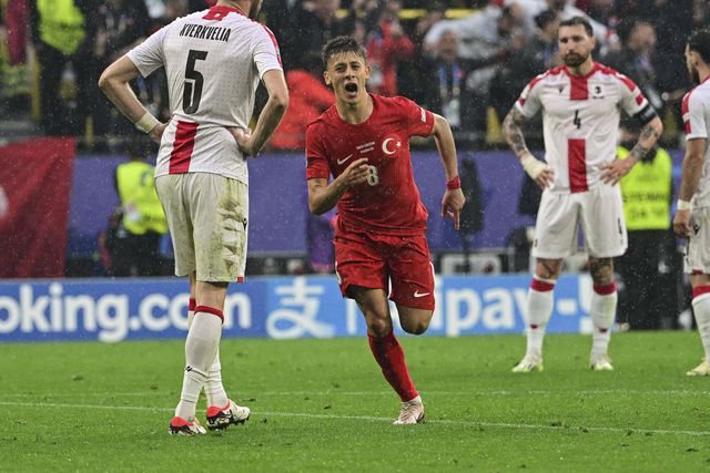 Para os predestinados, meia chance basta (crónica)