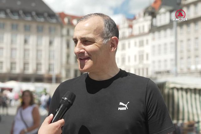 Pai de Diogo Dalot fala a A BOLA em Leipzig antes do jogo de Portugal