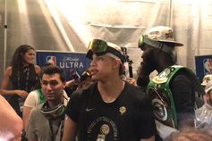 A BOLA na festa do primeiro campeão português da NBA