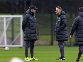 «Pedi autorização a Klopp»: Guardiola recorda contratação