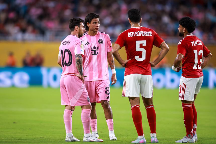 Segovia ao lado de Messi, seu colega no Inter Miami