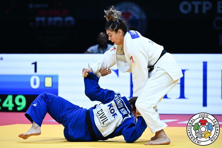 Patrícia Sampaio vai lutar pela medalha de bronze nos Mundiais. Foto IFJ/Kulumbegashvili Tamara