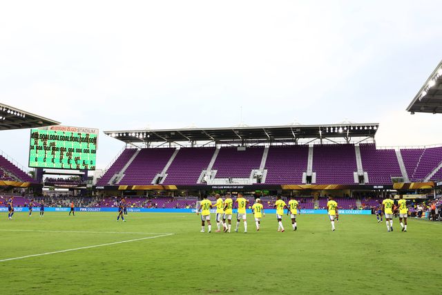 Iqraam Rayner celebra golo pelos Sundowns