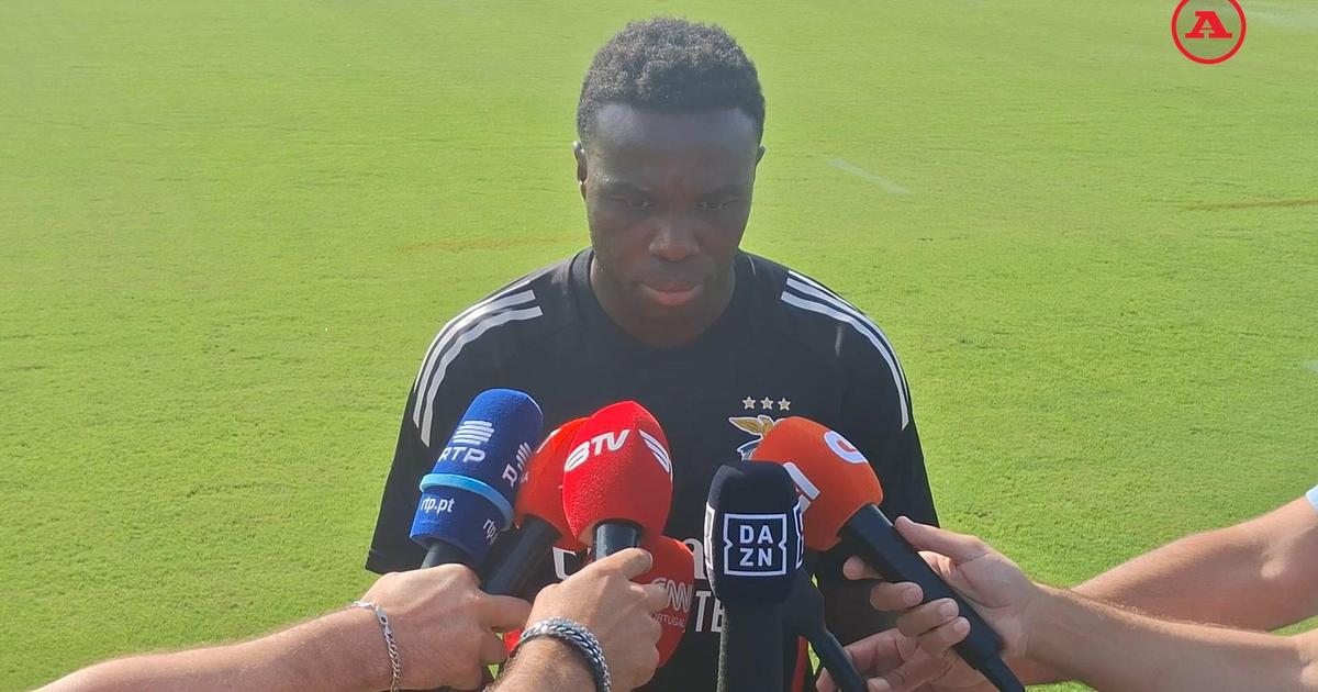 Bruma promete lutar pela titularidade | A Bola