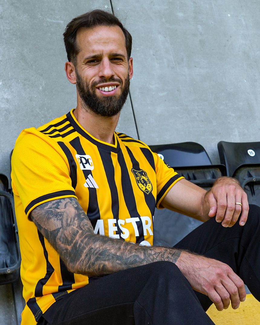 Luís Rocha está de regresso a Portugal para vestir a camisola dos lusitanistas até 2027 (Foto: Lusitânia de Lourosa)