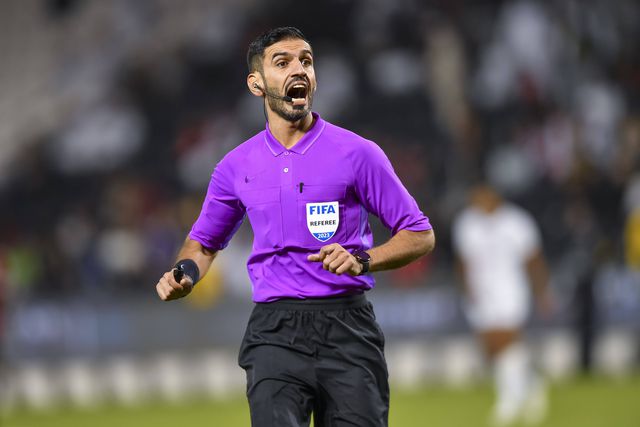 Árbitro do Qatar no Benfica-Auckland