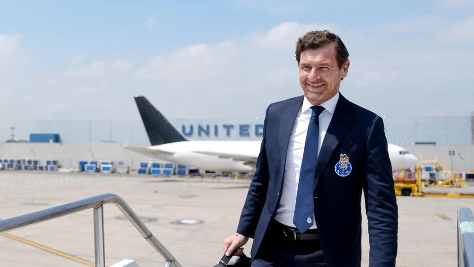 Voo do FC Porto para Atlanta sofre atraso de três horas