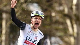 João Almeida vence etapa na Volta à Suíça e aproxima-se da amarela