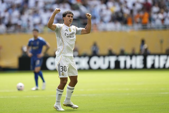 De melhor marcador da 3.ª divisão a substituto de Mbappé… num mês!