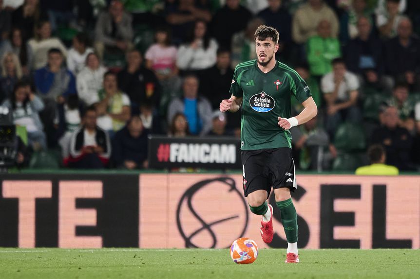 Aleksa Puric esteve em evidência ao serviço dos espanhóis do Ferrol e na próxima época pode mudar-se para os beirões