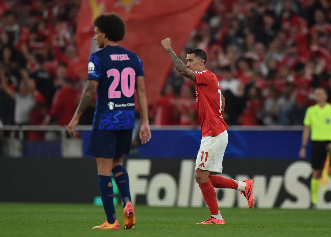 Benfica devolve dinheiro a sócios do Atlético de Madrid