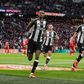 Newcastle responde a Isak e lembra: «Tem contrato...»