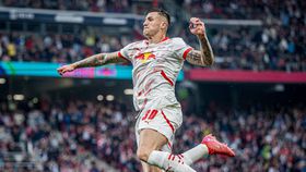 É a alternativa do Arsenal a Gyokeres e empresário garante: «Nunca iremos chantagear o Leipzig»